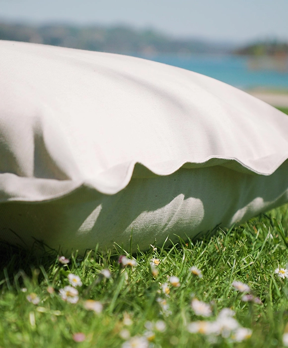 Coussin tissu Eden Life Serge Ferrari Group